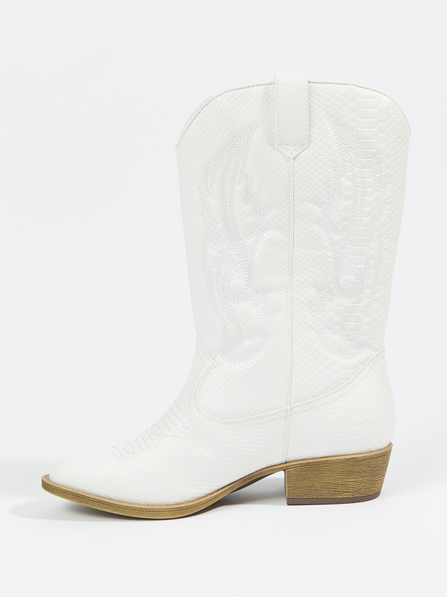 Gaucho Wide Width & Calf Boots Detail 4 - ARULA