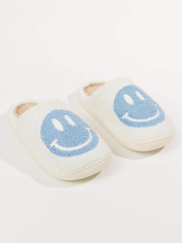 Smiley Face Slippers Detail 1 - ARULA