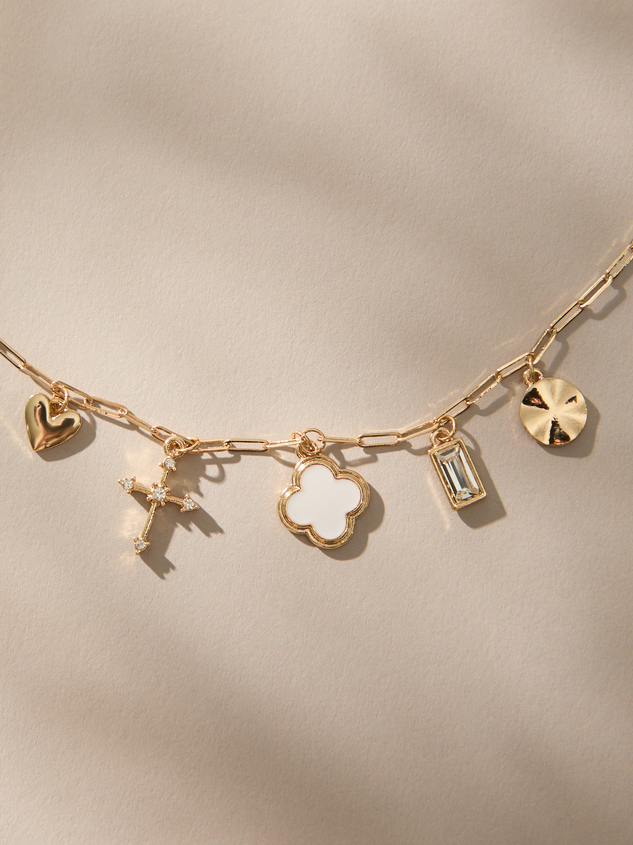Gold Paperclip Charm Necklace Detail 2 - ARULA