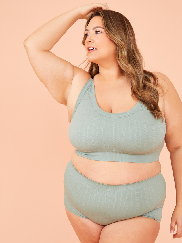 Seamless Cable Knit Bralette - ARULA