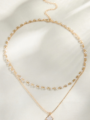 Layered Pearl Clover Necklace - ARULA - 