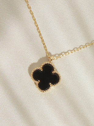 18K Gold Black Clover Necklace - ARULA