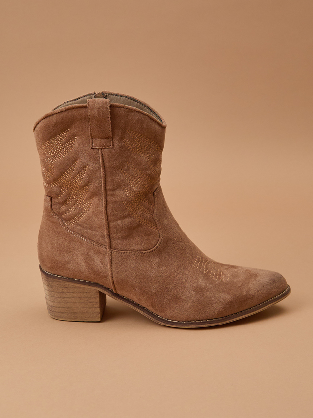 Remy Mini Western Boots Detail 2 - ARULA