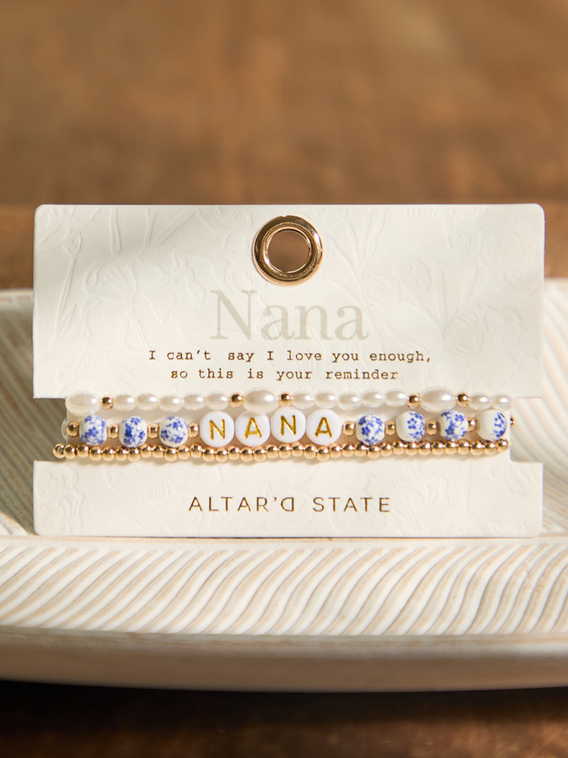 Nana Painted Bead Bracelet Set Detail 3 - ARULA