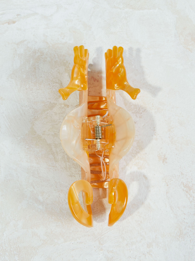 Seahorse Resin Claw Clip Detail 2 - ARULA