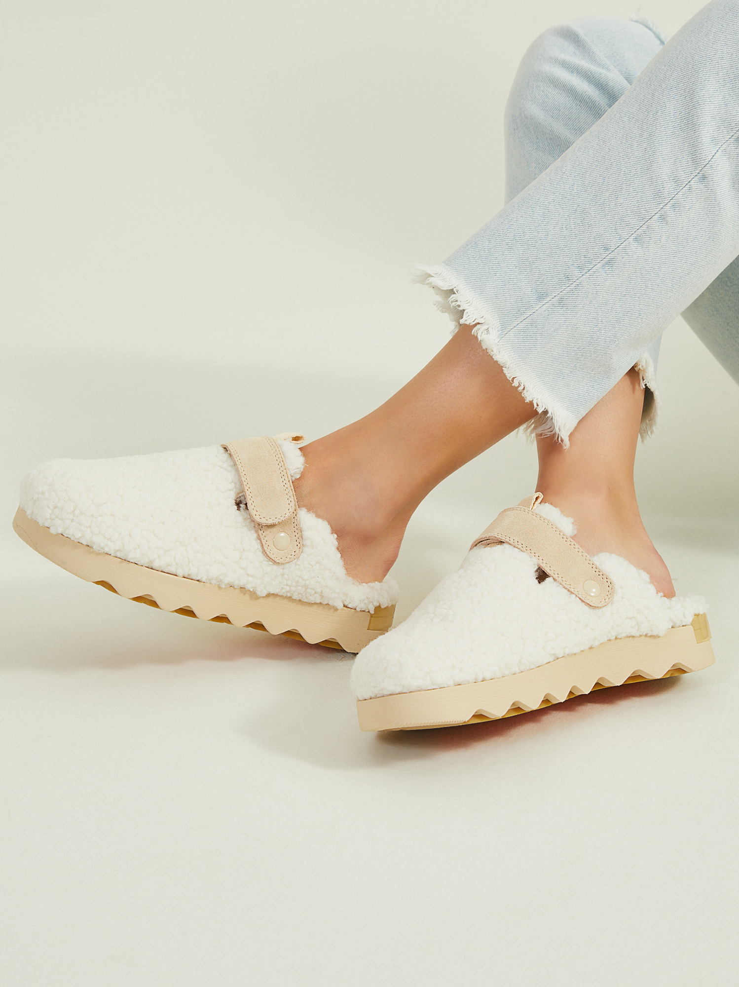 Sorel clogs online