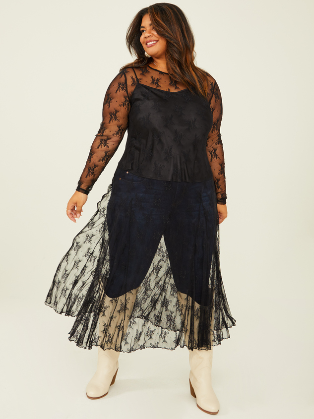 Kaitlyn Lace Duster Detail 3 - ARULA