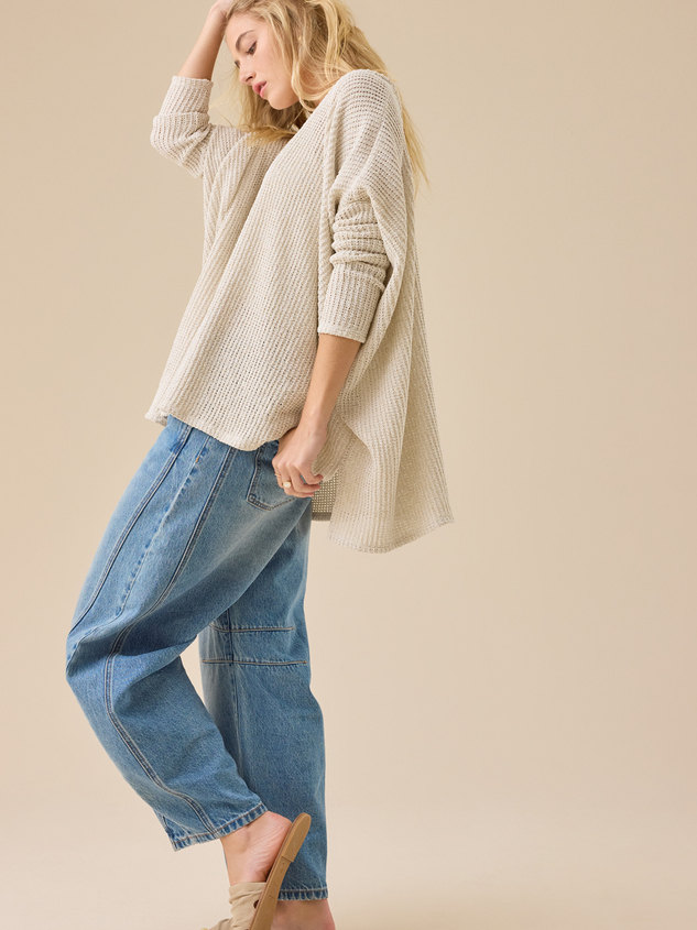Liddy Oversized Sweater Detail 5 - ARULA