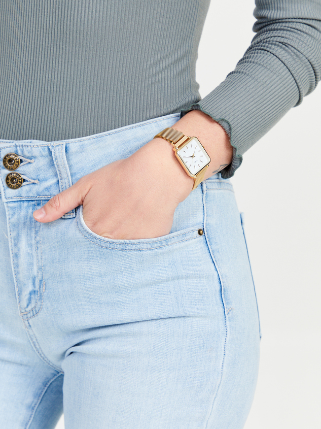 Just In Time Watch Detail 2 - ARULA