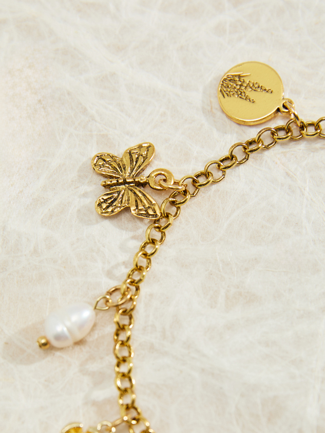 Bow Charm Statement Bracelet Detail 3 - ARULA