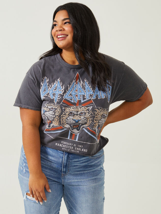 Def Leppard Graphic Tee Detail 1 - ARULA