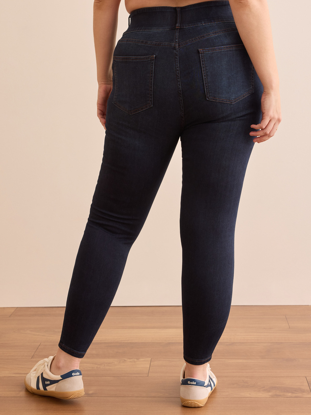 Live In 3 Button Jeans Detail 5 - ARULA
