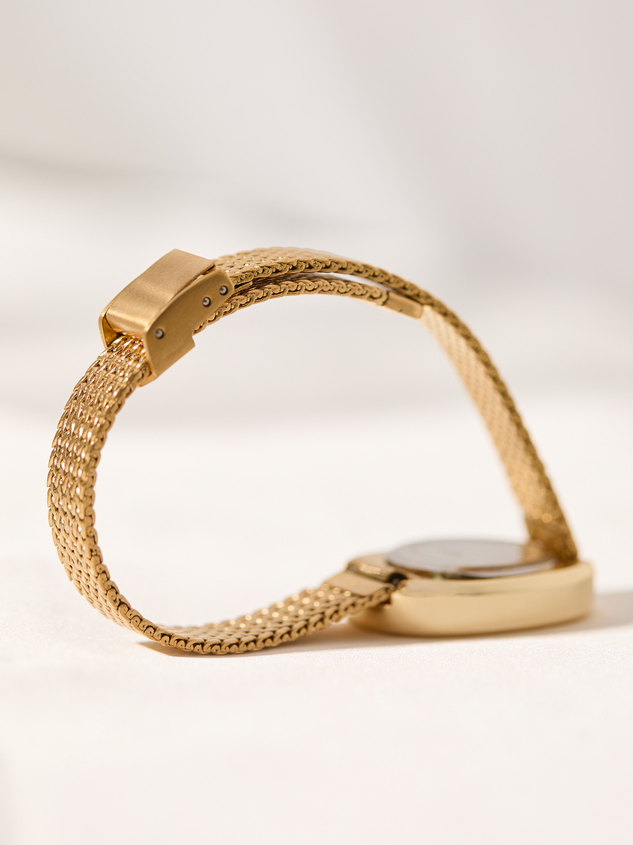 Oval Face Gold Woven Watch Detail 2 - ARULA
