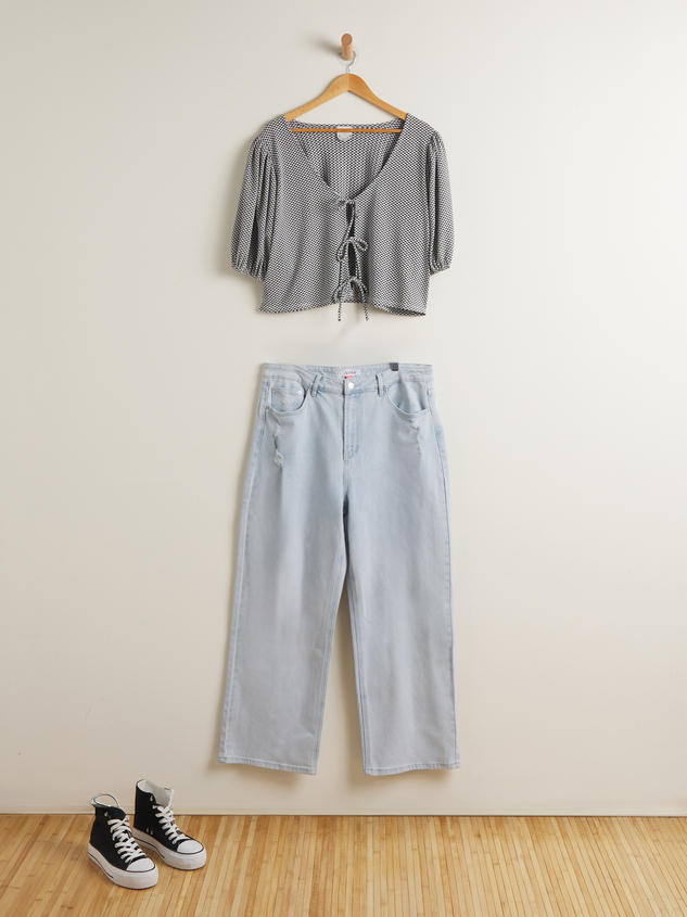 Gillian Straight Leg Jeans Detail 3 - ARULA