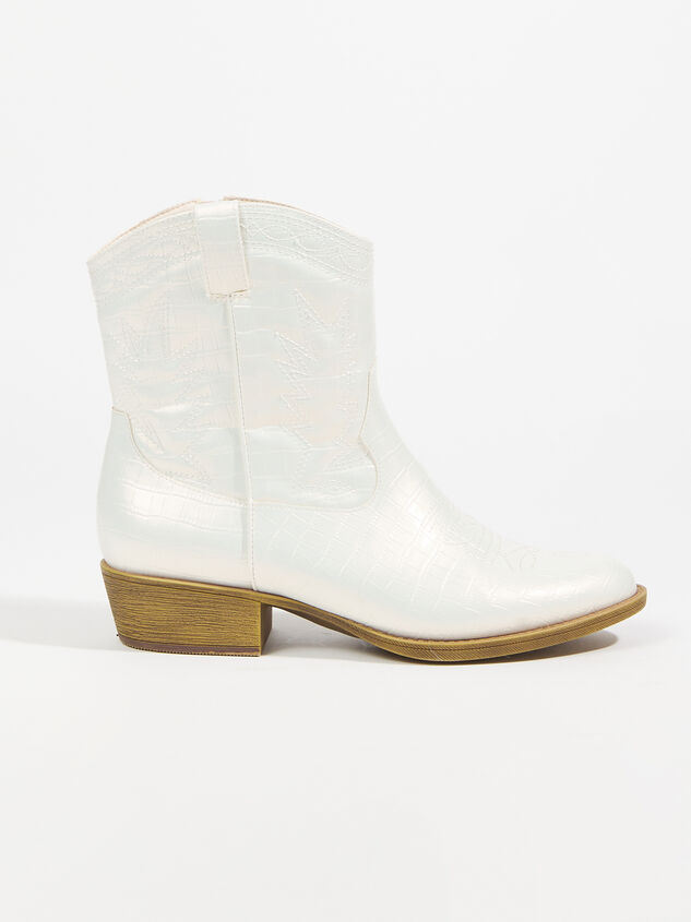 Iridescent Pistol Wide Width Cowboy Boots Detail 2 - ARULA