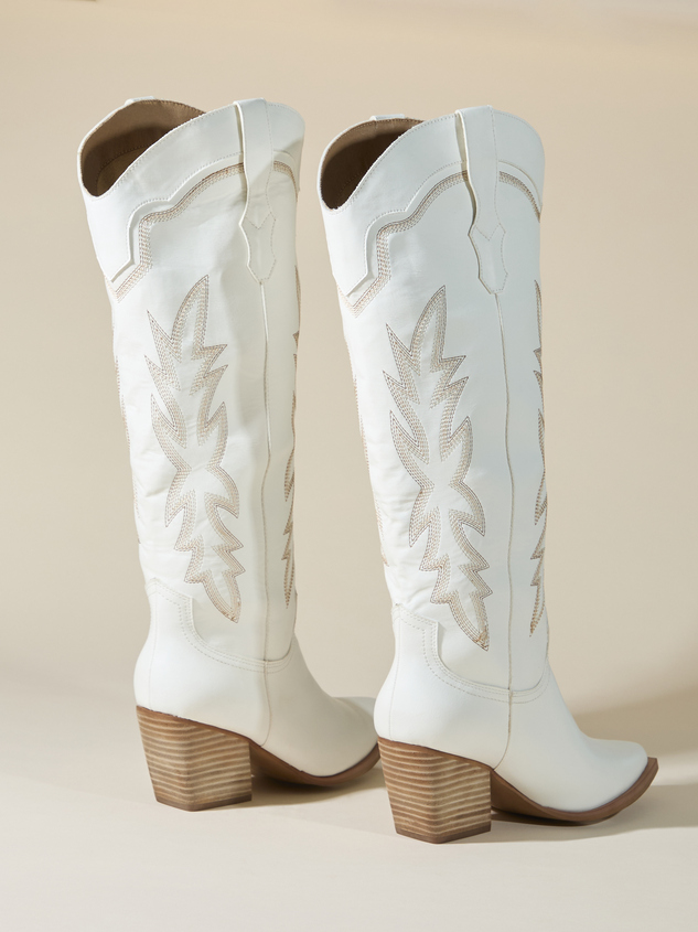 Indigo Contrast Stitch Western Boot Detail 4 - ARULA