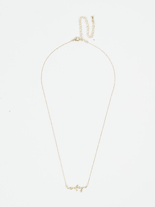 18k Gold Wifey Necklace Detail 2 - ARULA