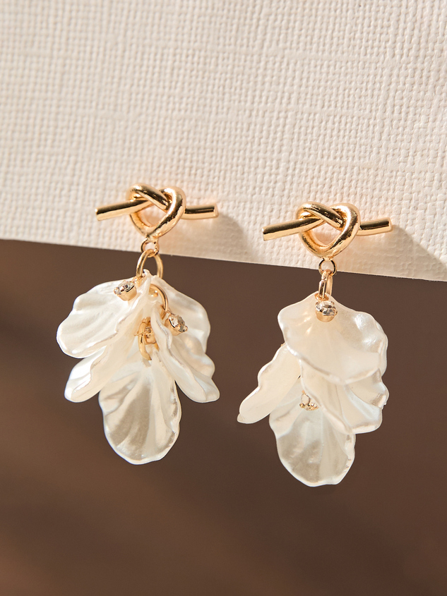 Knot Shell Dangle - ARULA