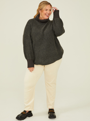 Leo Turtleneck Sweater - ARULA