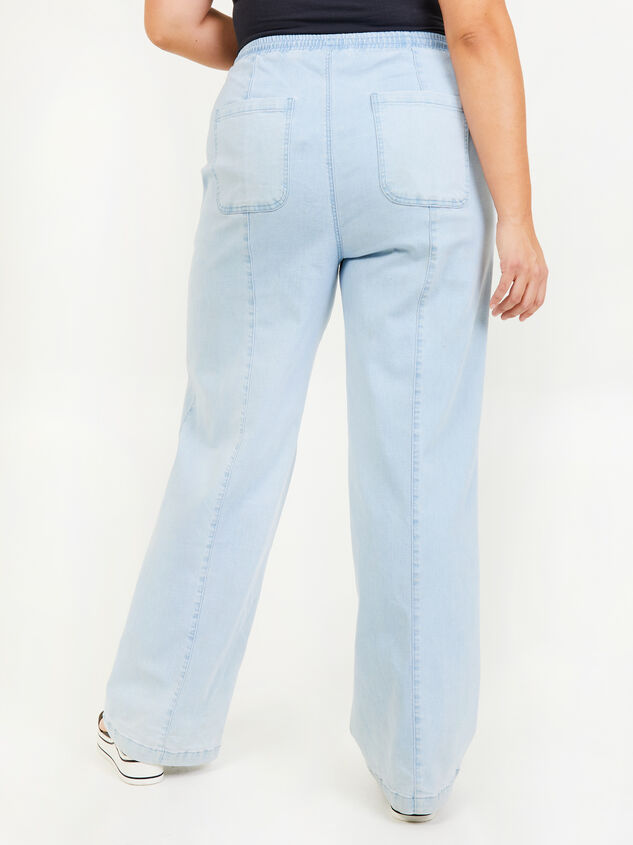 Frosted Blue Jogger Jeans Detail 4 - ARULA