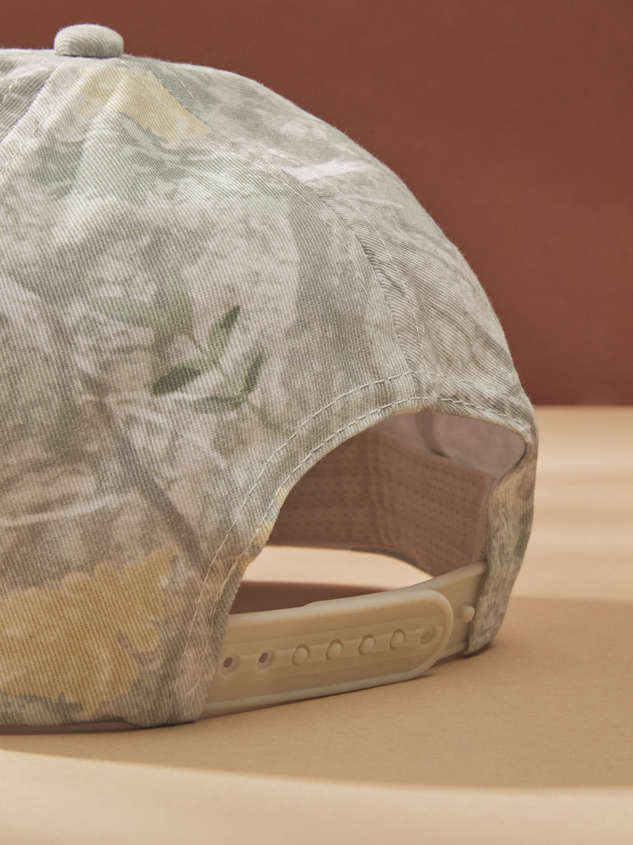 Howdy Camo Trucker Hat Detail 3 - ARULA