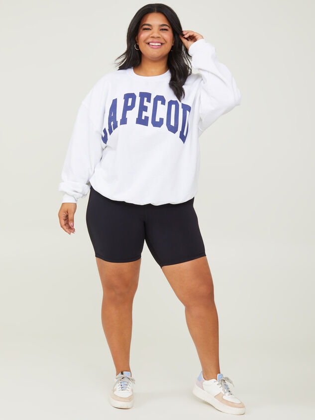Cape Cod Sweatshirt Detail 2 - ARULA