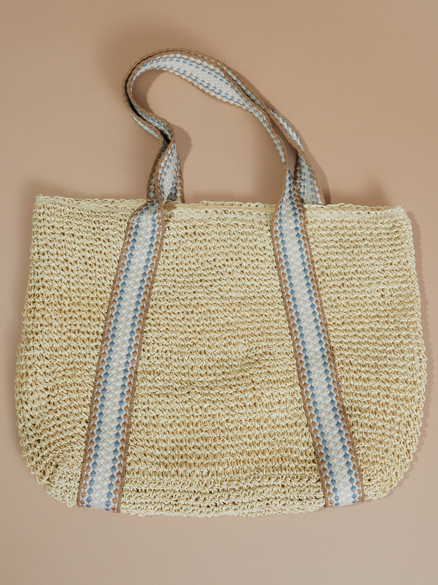 Clea Straw Tote Bag Detail 2 - ARULA