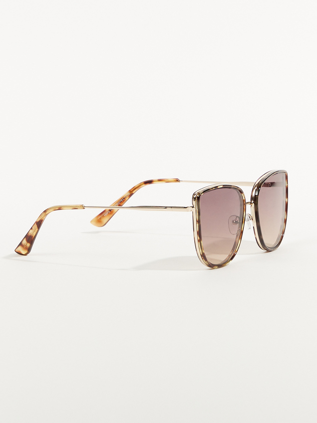 Tailwind Cateye Sunglasses Detail 2 - ARULA