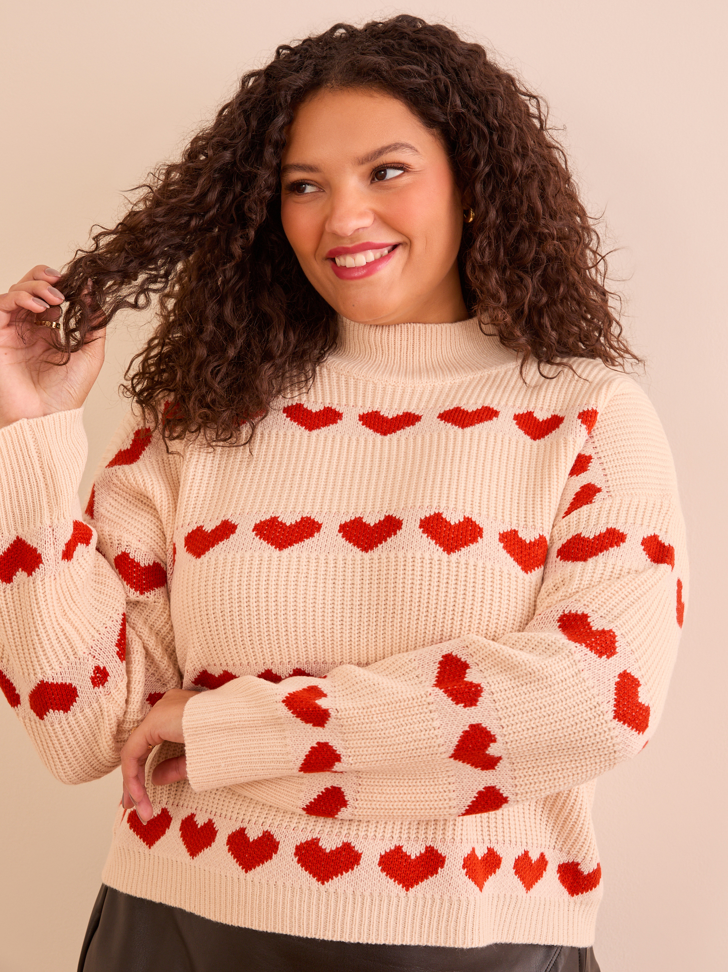 Arula Corina Heart Sweater Cream Red Material 100 Acrylic