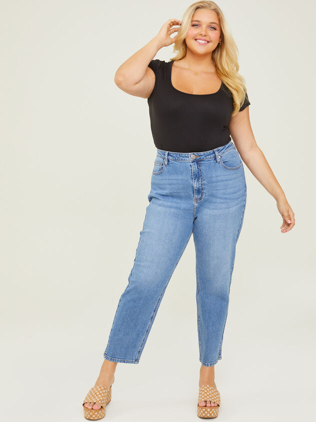 Adalee Straight Leg Jeans Detail 1 - ARULA