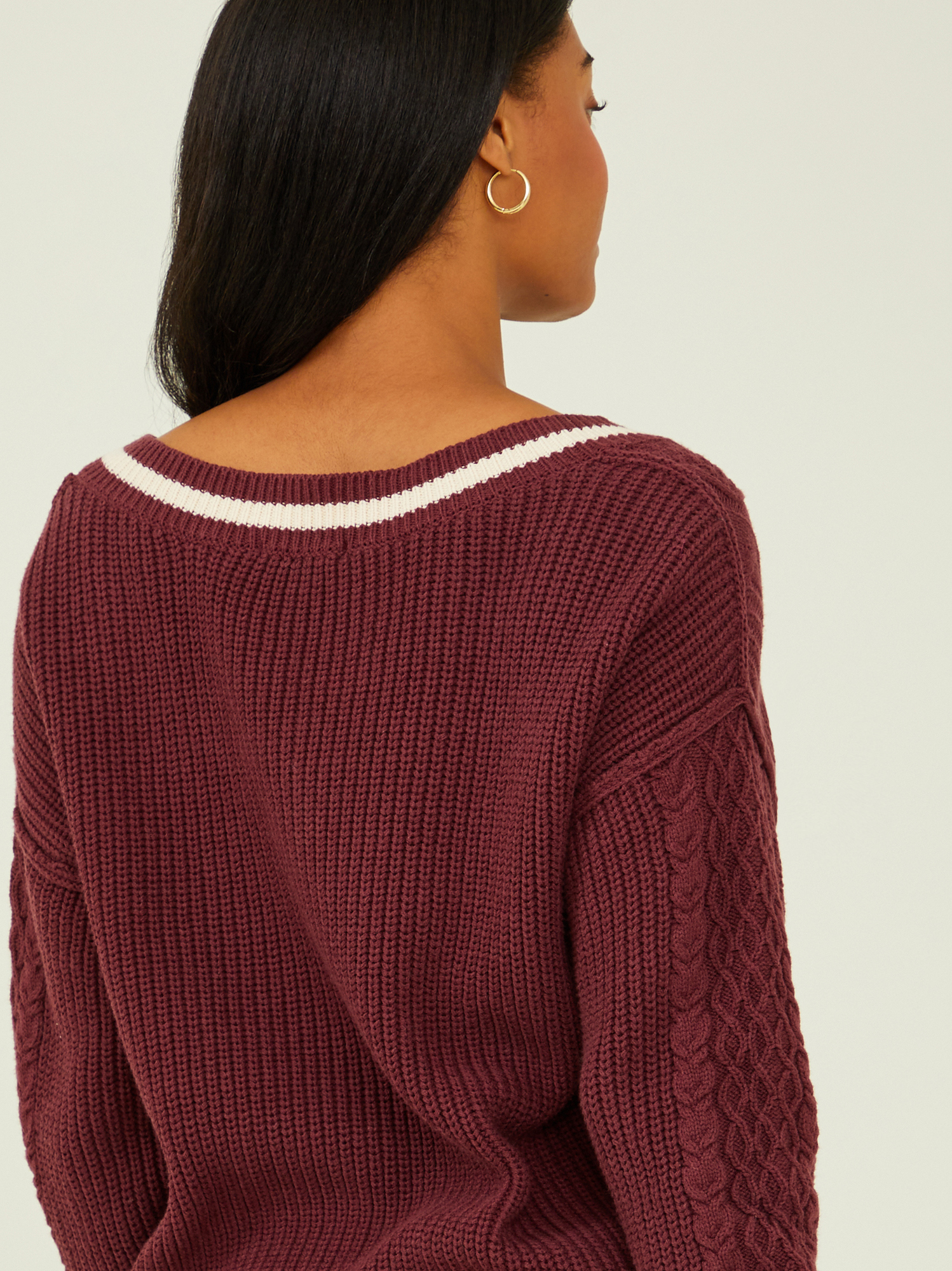 Burgundy knit sweater online