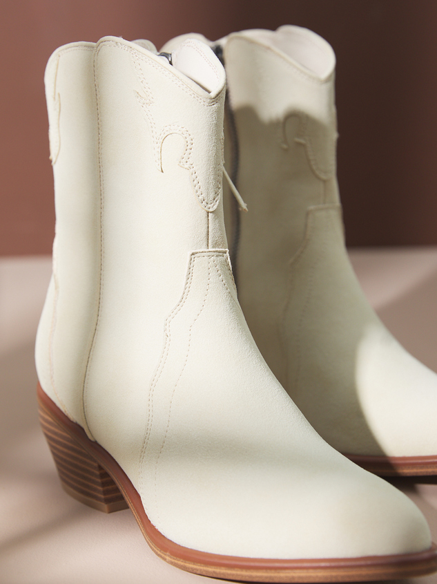Kiarra Western Bootie Detail 5 - ARULA
