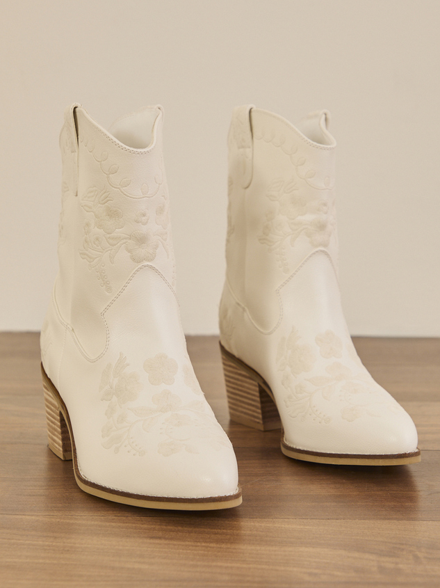 Melodi Wide Width Booties - ARULA