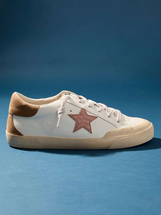 Sadie Sneakers Detail 3 - ARULA
