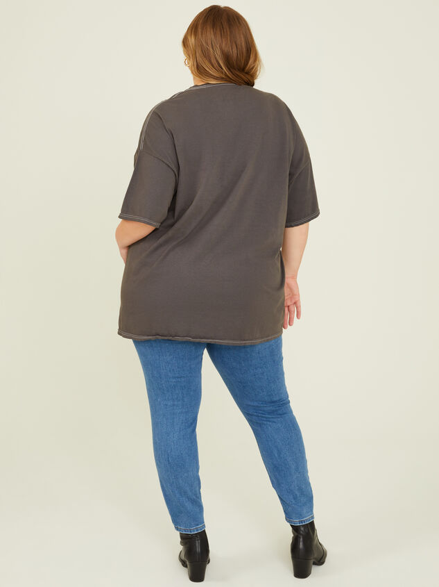 Fleetwood Mac Oversized Graphic Detail 3 - ARULA