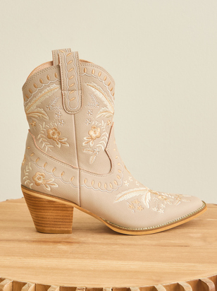Corral Embroidered Western Booties - ARULA