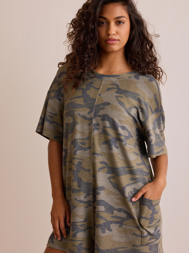 Hang Tough Reversible Tee Camo Romper Detail 3 - ARULA