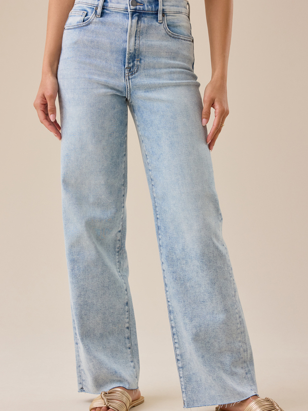 Angelina Straight Leg Jeans Detail 2 - ARULA