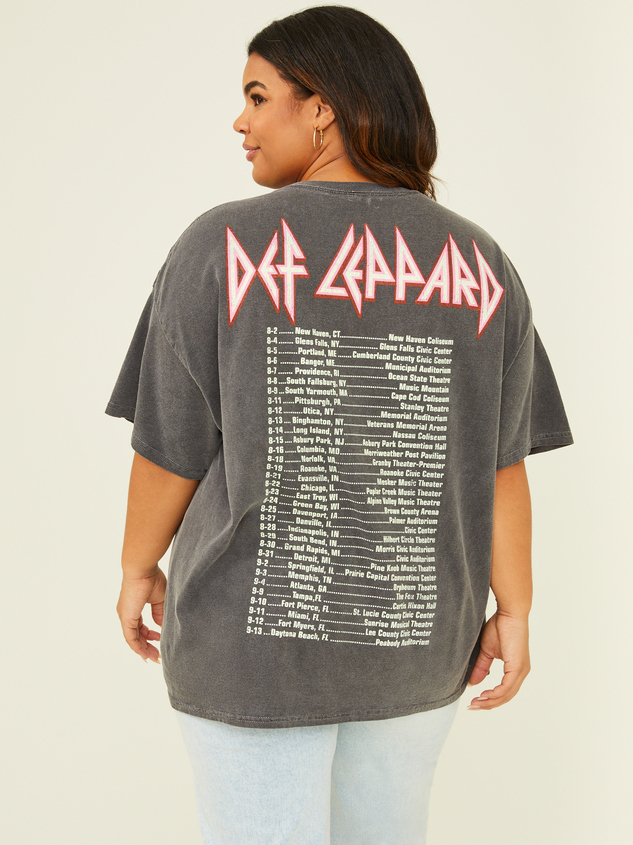 Def Leppard Graphic Band Tee Detail 5 - ARULA