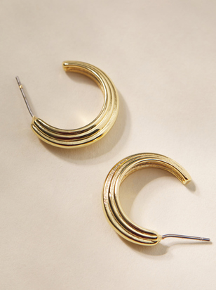 18K Gold Radiant Ribbed Hoops - ARULA - 