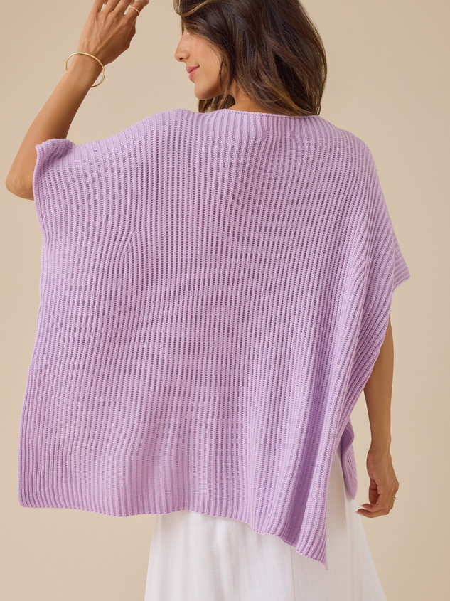 Averie Oversized Pullover Detail 4 - ARULA