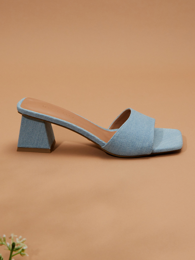 Xava Heels By Billini Detail 4 - ARULA