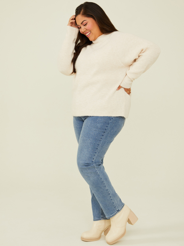 Arlo Sweater Detail 3 - ARULA