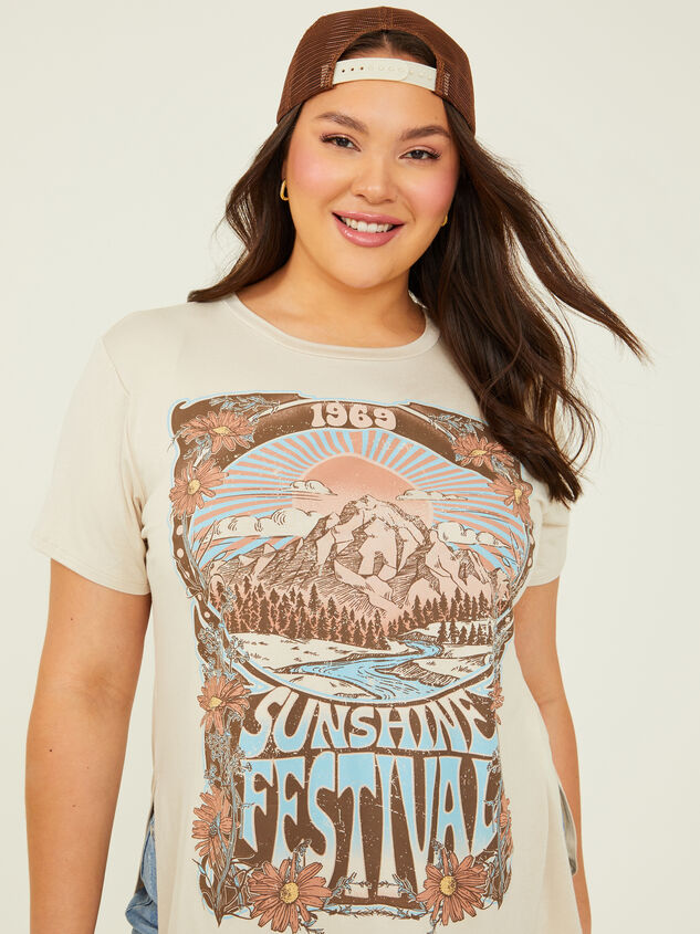 Sunshine Festival Tee Detail 2 - ARULA
