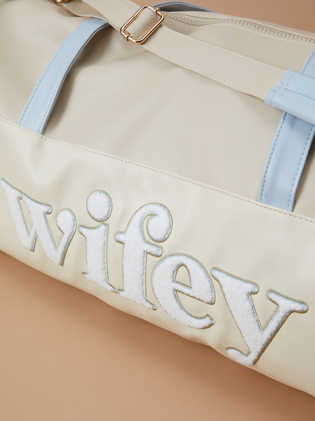Wifey Duffle Bag Detail 3 - ARULA