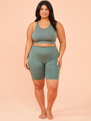 Seamless Ribbed Biker Shorts - ARULA