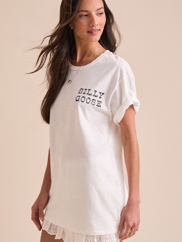 Silly Goose Graphic Tee Detail 4 - ARULA