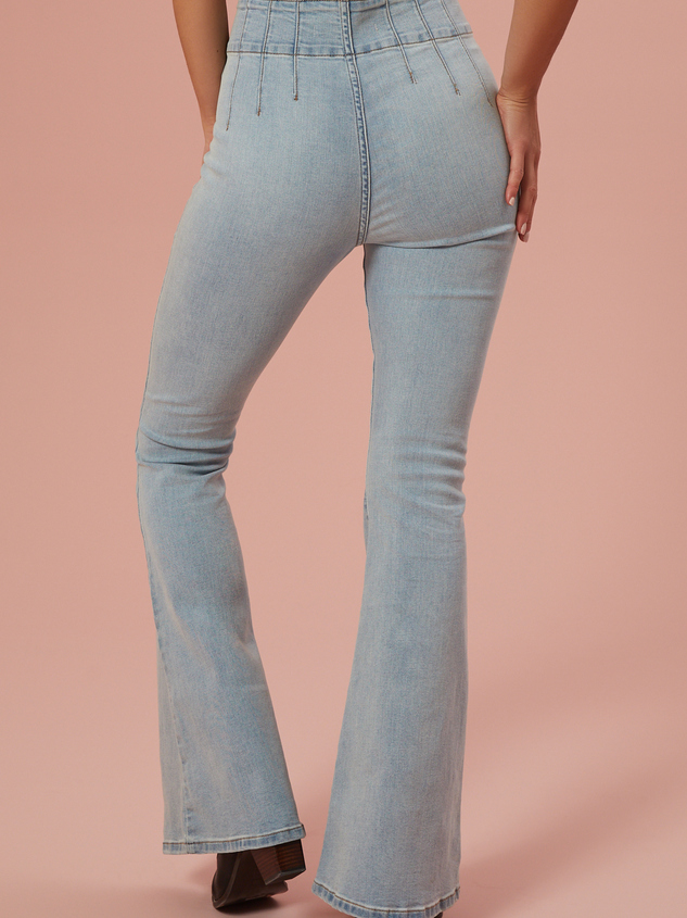 Lexi Flare Jeans Detail 5 - ARULA