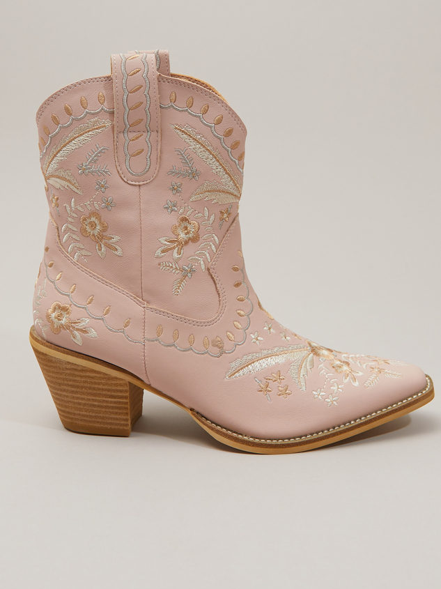 Corral Embroidered Western Booties Detail 3 - ARULA