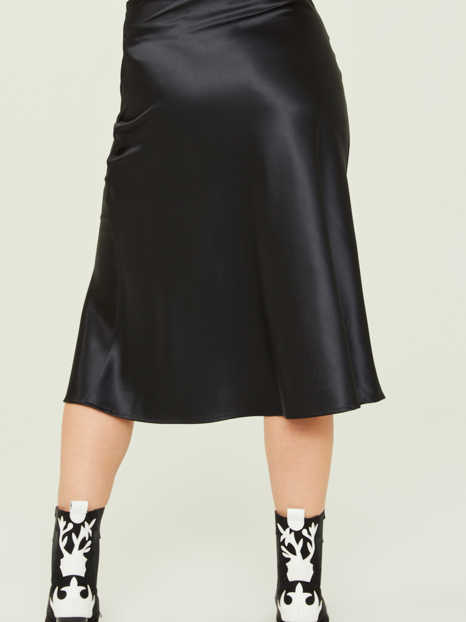 Satin midi skirt 00 2025